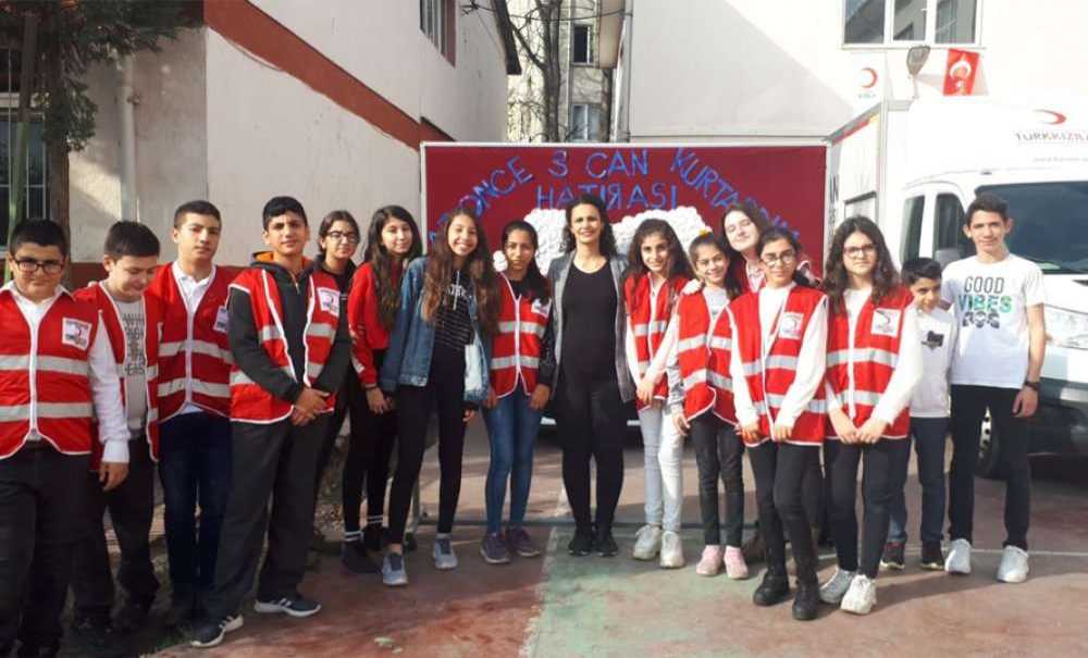 Kök Hücre Ve Kan Bağışı Büyük İlgi Gördü