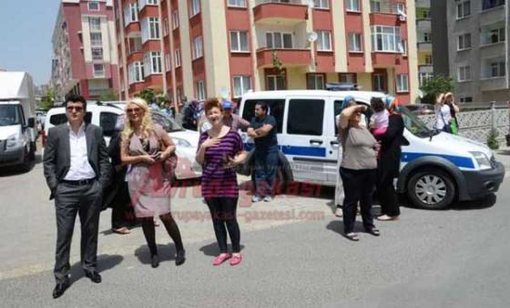 Çatı Yangını Korkuttu