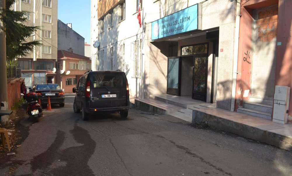 “Bu Bina Engelli Öğrenciler İçin Uygun Değil”