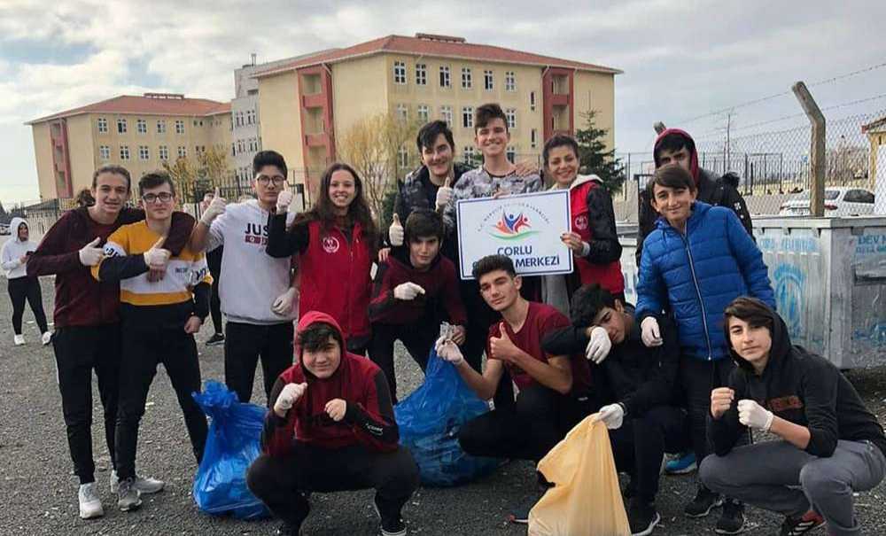 Öğrenciler Ve Gençlik Merkezi Farkındalık Yarattı