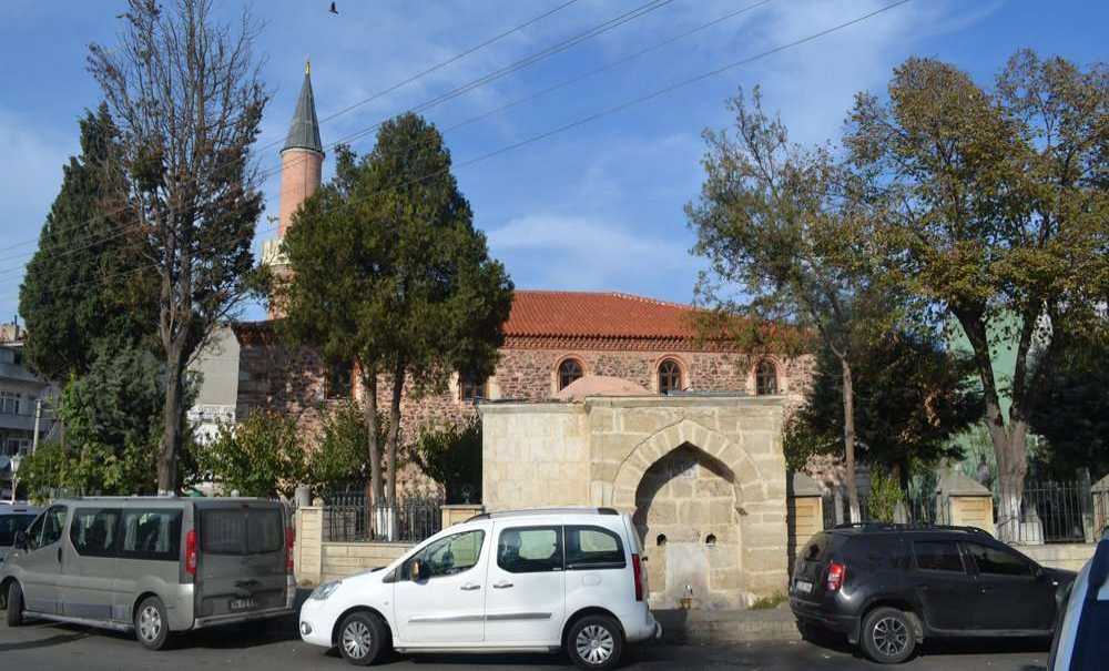 Tarihimize Böyle Mi Sahip Çıkıyoruz?