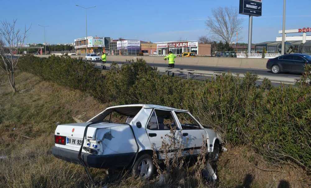 Direksiyon Hakimiyetini Kaybeden Sürücü Ağır Yaralandı