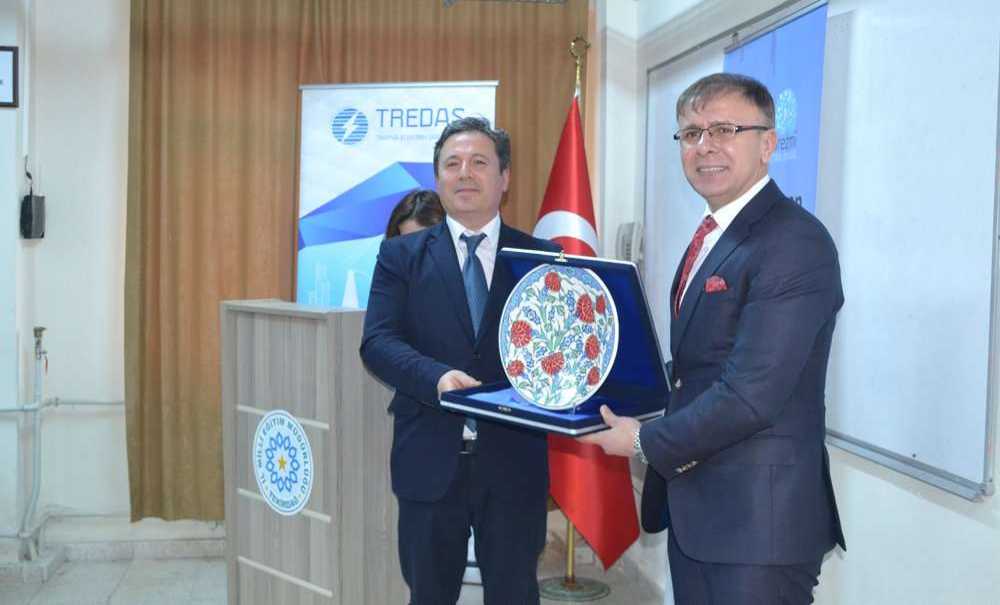 Ahi Evran Lisesi'ne İki Laboratuar Kazandırıldı