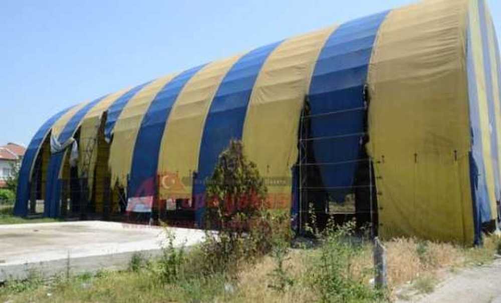 Spor Tesisleri Çürüyor