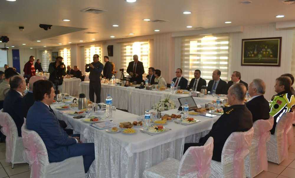 Vali Aziz Yıldırım 2019 Yılını Değerlendirdi