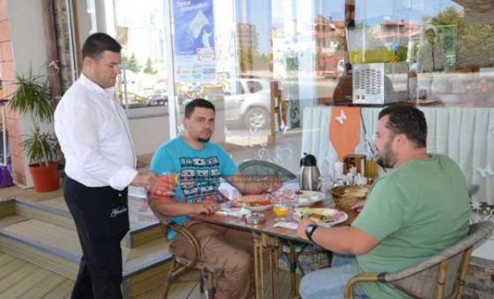 Yerciler Et Ve Mangalda Brunch Keyfi