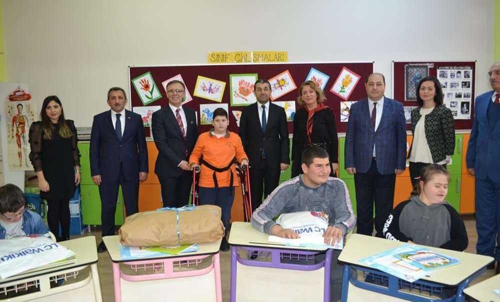 Çorlu'da 51 Bin Öğrenci Yarıyıl Karnesi Aldı