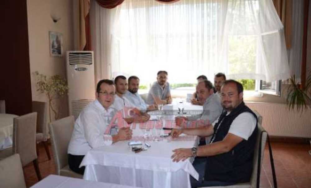 Çorlu Gazeteciler Derneği Görev Dağılımını Yaptı