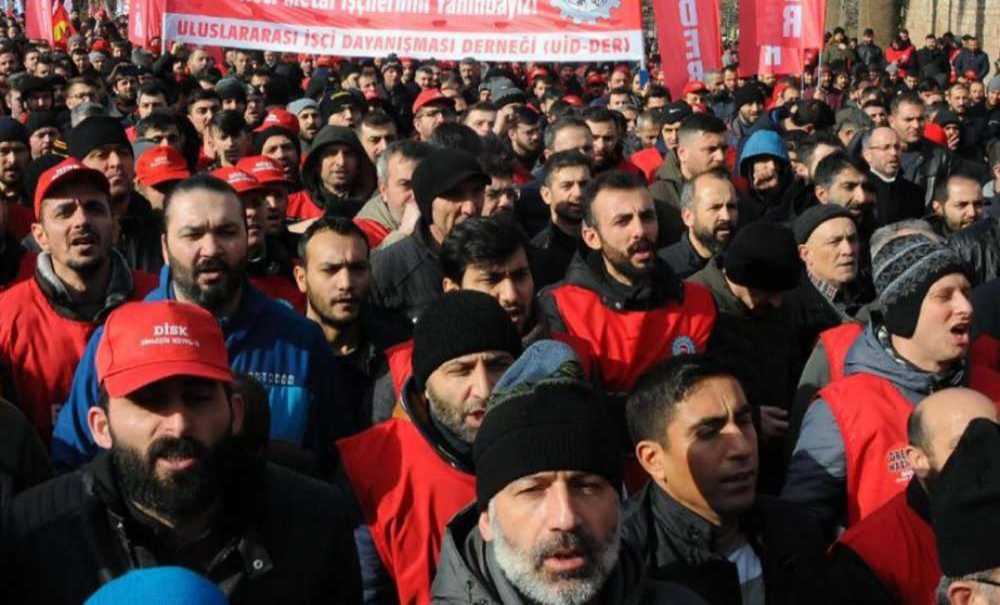 10 Bin Metal İşçisi Grev Dedi