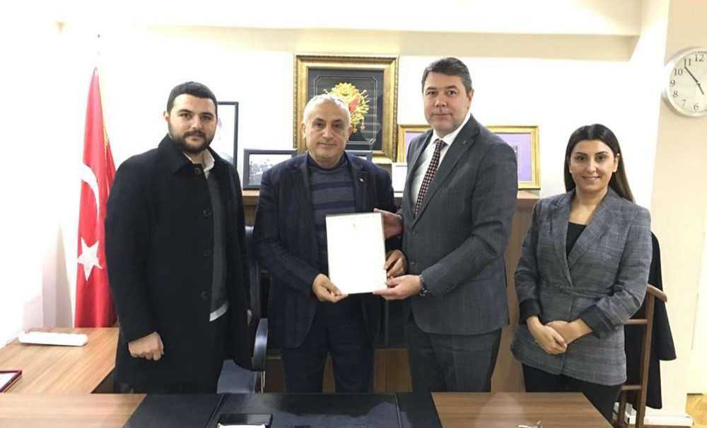 Eski İlçe Başkanlarına Cumhurbaşkanı Erdoğan'ın Mektubu Verildi