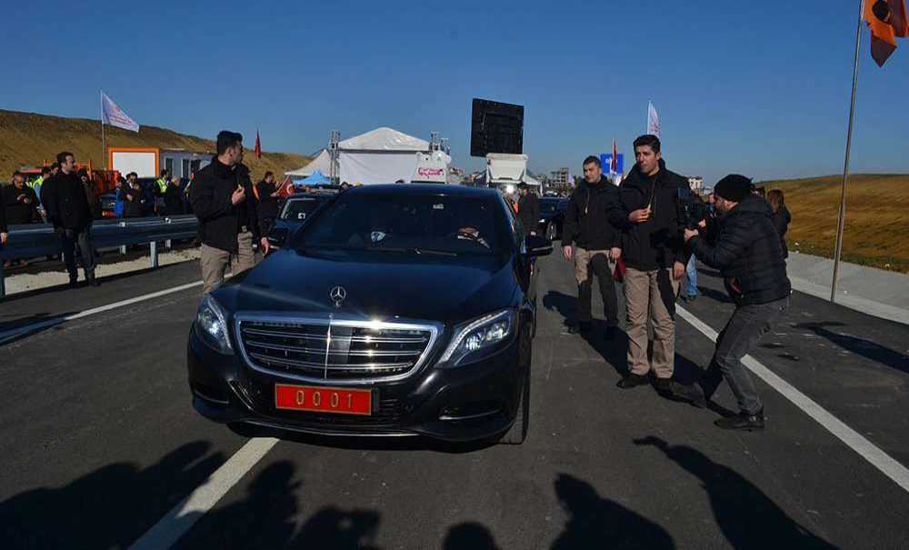 “Biz Çalışmaya Memur Ve Mecburuz”