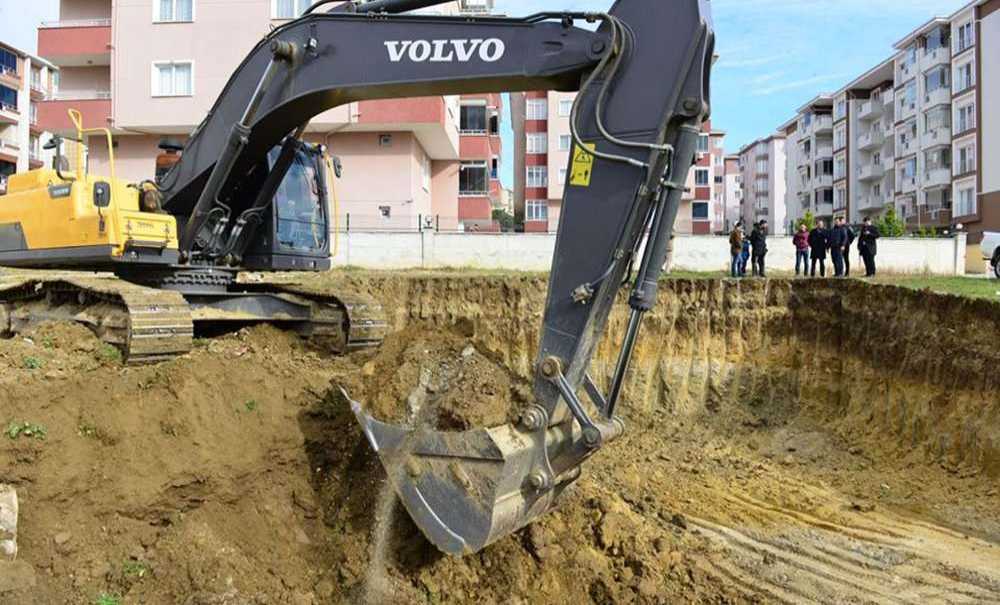 Cüneyt Yüksel Çalışmalarıyla Fark Yaratıyor