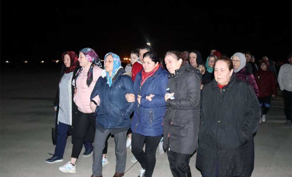 Şehitler, Çorlu Atatürk Havalimanı'nda Törenle Karşılandı