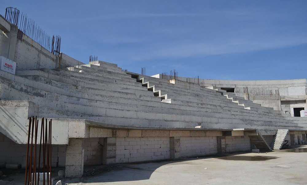 Aylardır Çivi Bile Çakılmayan Spor Salonunda Çalışmalar Başladı