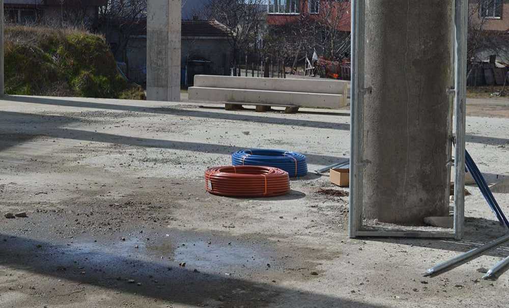 Aylardır Çivi Bile Çakılmayan Spor Salonunda Çalışmalar Başladı