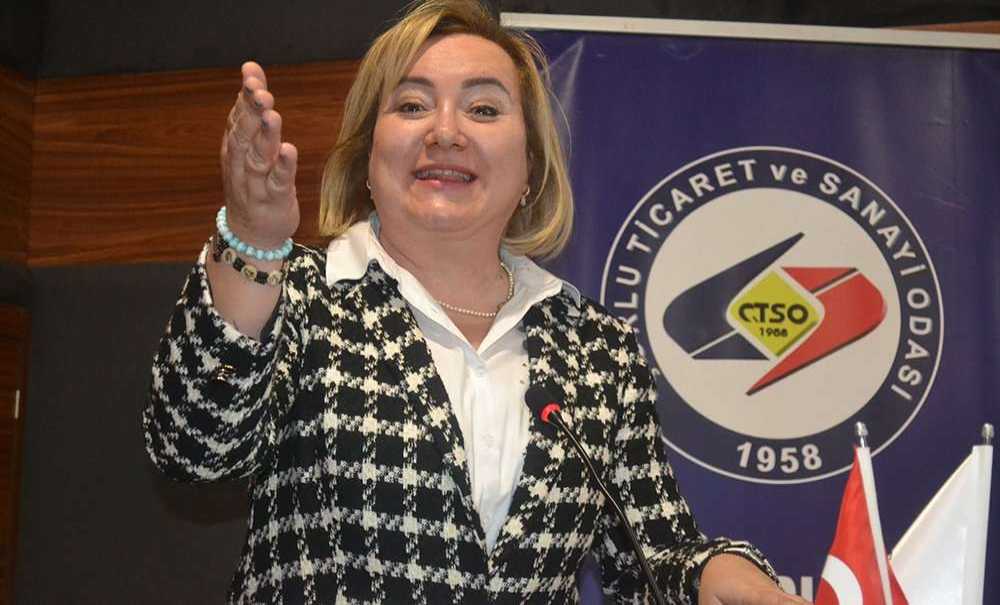 “Kadın Hareketi 2000'li Yıllara Kadar Yerel Bazda İlerliyordu”