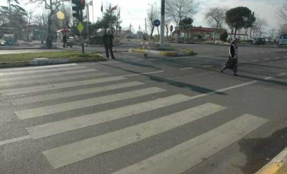 Yaya Yolu Çizgileri Karadeniz Fıkralarını Aratmıyor