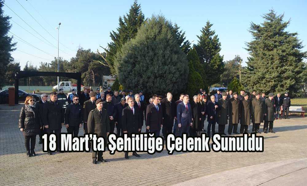18 Mart'ta Şehitliğe Çelenk Sunuldu