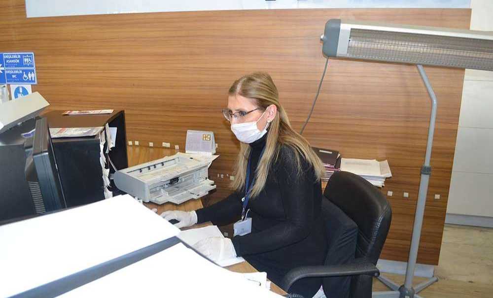 Belediye Çalışanları Tedbirini Aldı