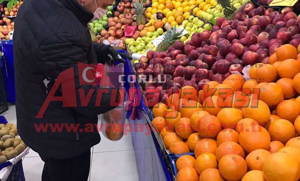 Gençler Büyüklerinin Yardımına Koştu