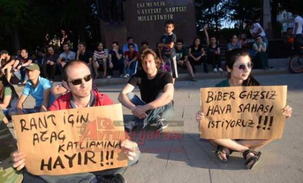 Gezi Parkına Çorlu'dan Destek