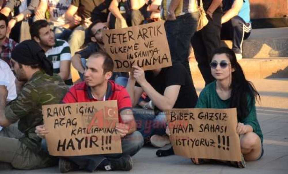 Gezi Parkına Çorlu'dan Destek
