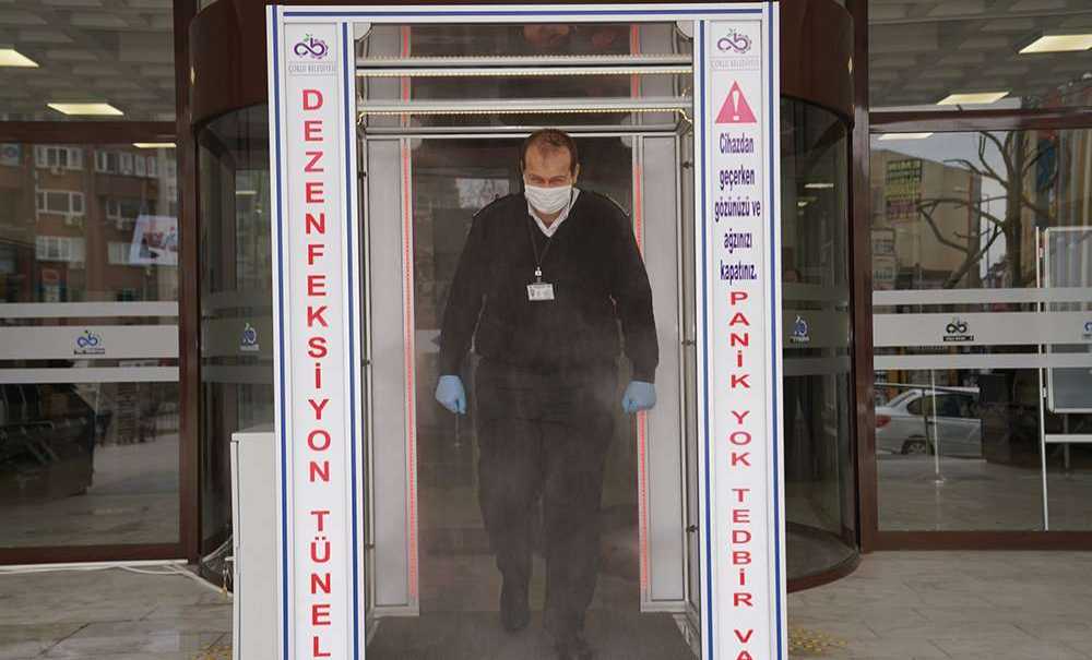 Belediye Girişine Dezenfeksiyon Kabini