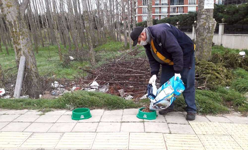 “Can Dostlarımızı Yalnız Bırakmıyoruz”