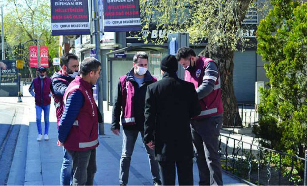 Polis Ekipleri Devriye Atıyor