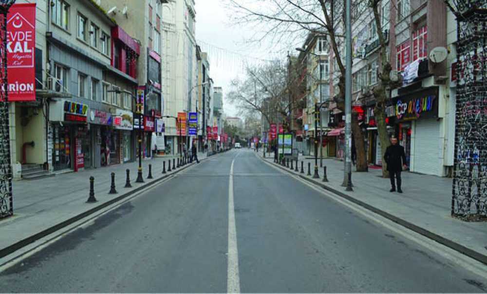 “Yoğun Bakım Sırası Esnafa Geldi”