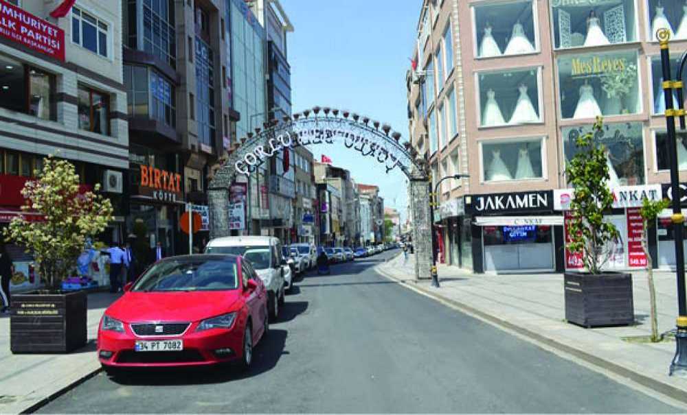 “Yoğun Bakım Sırası Esnafa Geldi”