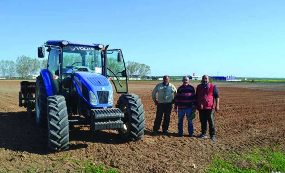 “Çiftçilerimizi Ayakta Alkışlıyoruz”