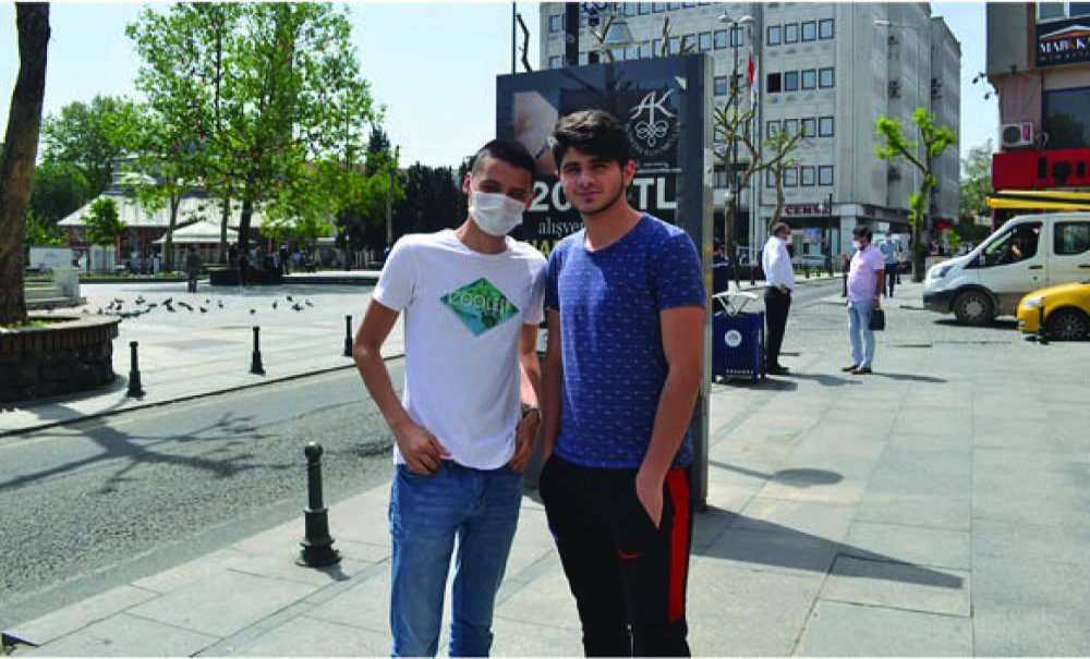 15-20 Yaş Grubu Sokağa Çıktı