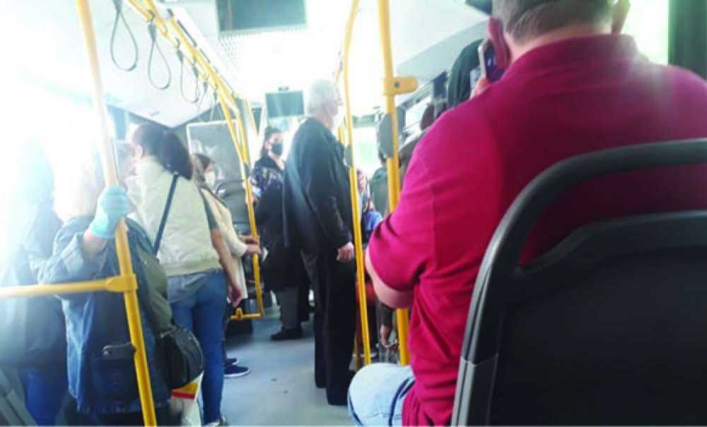 Hareketlilik Arttı, Otobüsler Kalabalıklaştı