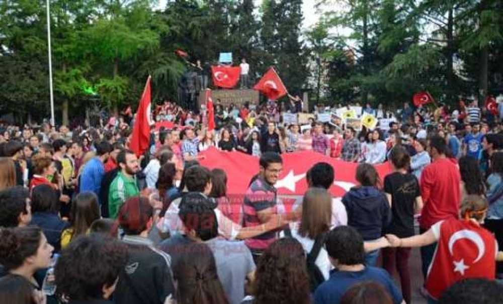 Çorlu'da Eylem Devam Ediyor