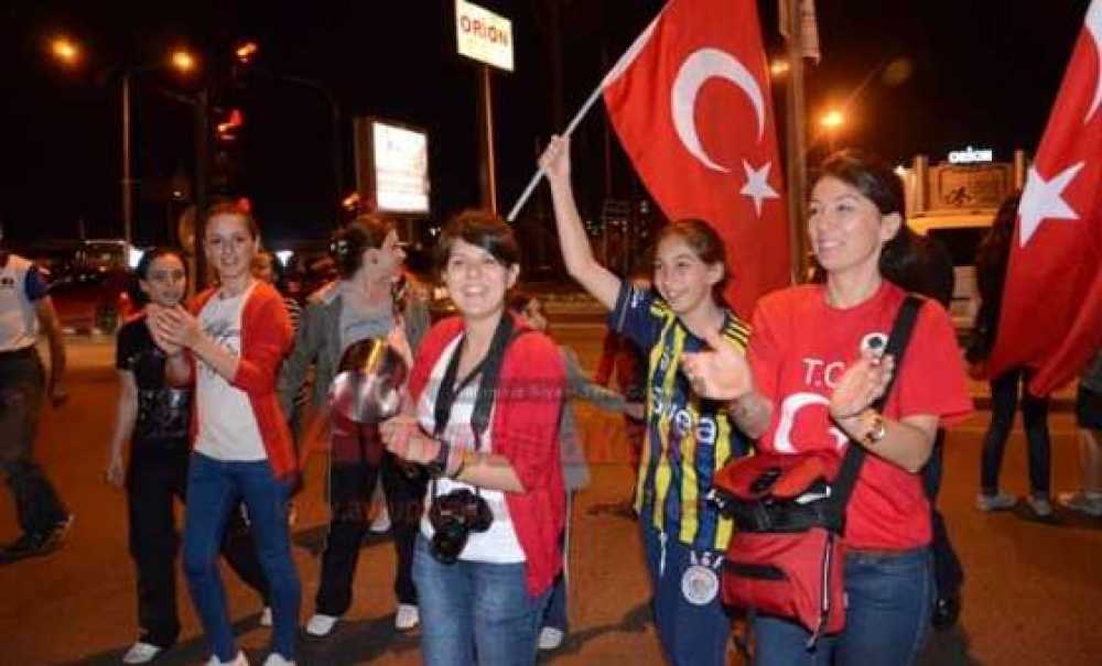 Çorlu'da Eylem Devam Ediyor