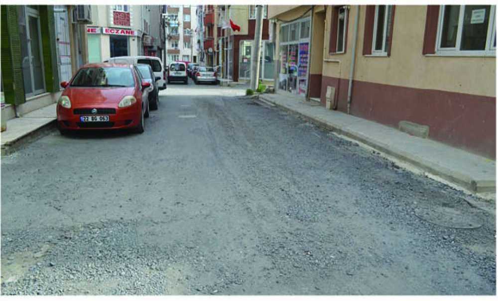 Bir Aydır Tozun Toprağın İçindeyiz