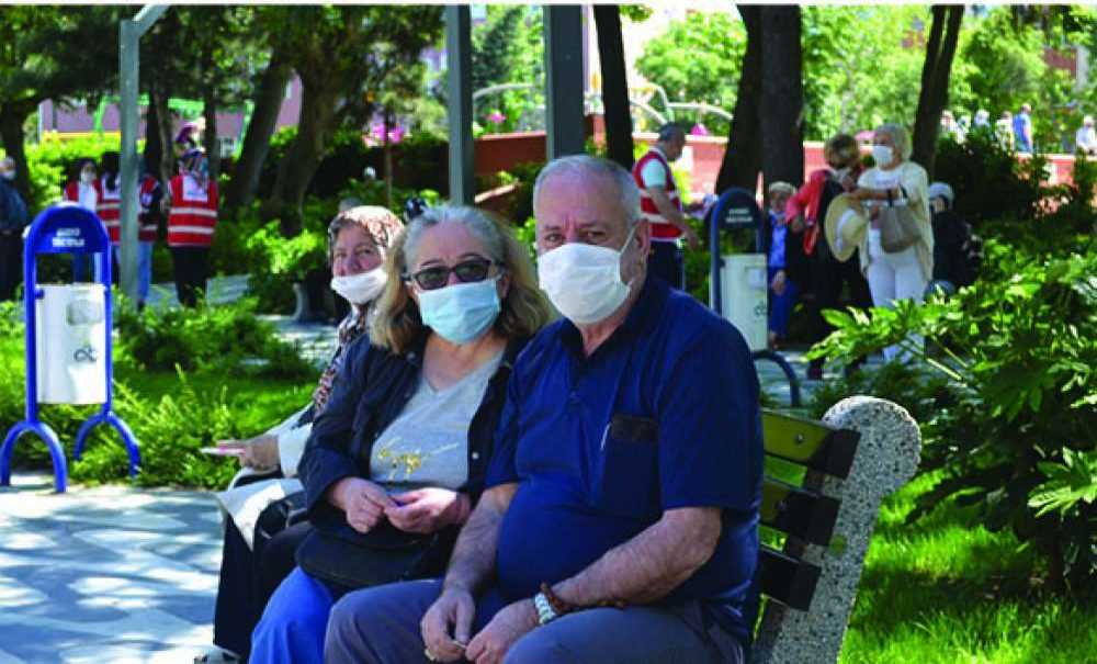 Bayramın 1. Günü Sokağa Çıktılar