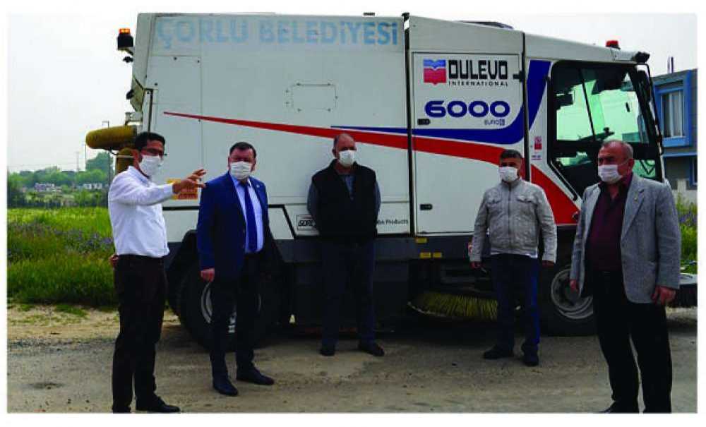 Belediye Ekipleri Temizlik Çalışmalarını Sürdürüyor