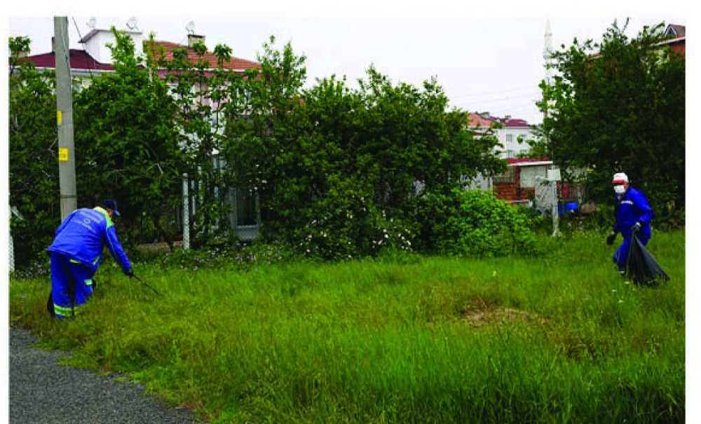 Belediye Ekipleri Temizlik Çalışmalarını Sürdürüyor