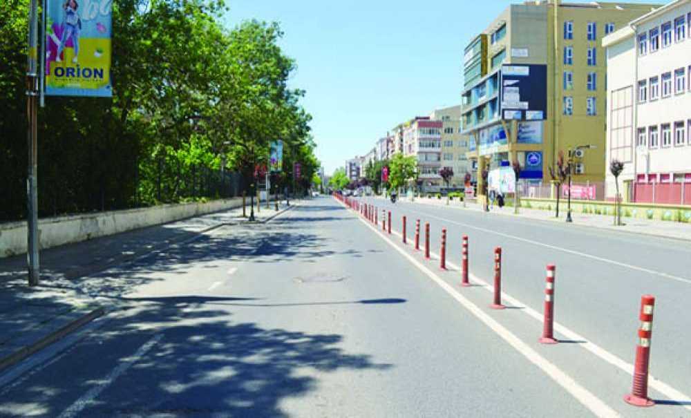 Vatandaşlar Ramazan Bayramını Evlerinde Geçirdi