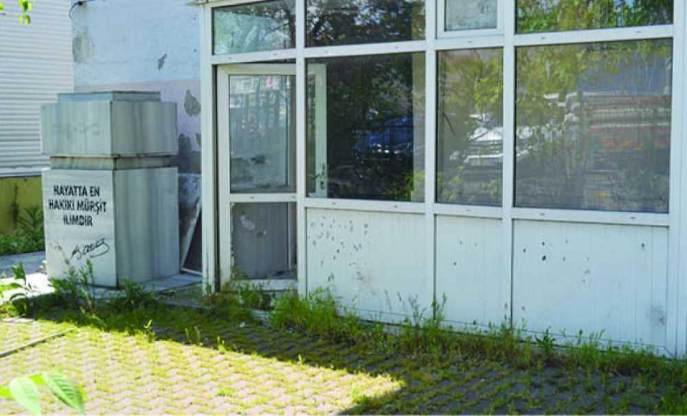 Kamu Binaları Sahipsiz Mi?