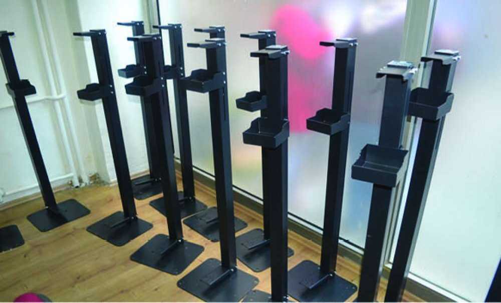 26 Muhtarlığa Dezenfektan Makinesi Hediye Etti