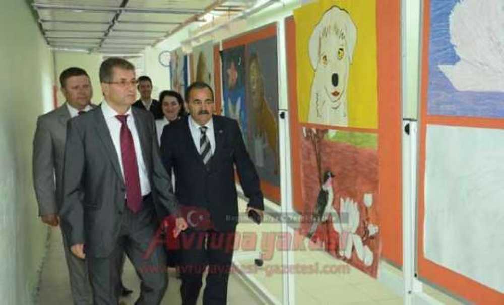 Furtuni Ve İsak Pinhas Ortaokulu'nda Yıl Sonu Geleneksel Bahar Şenliği