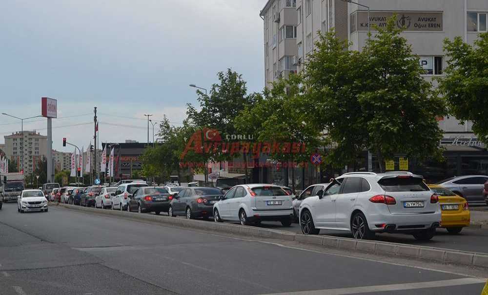 Buradaki Trafik Sorunu Bir Türlü Çözülemedi