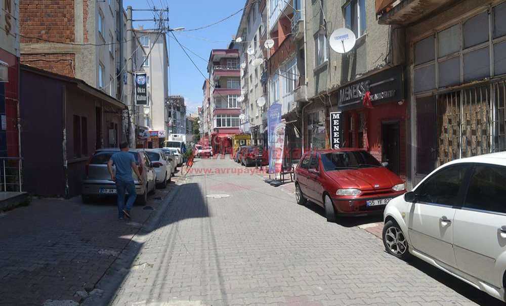 Arka Sokaklarda Yürümek Zor