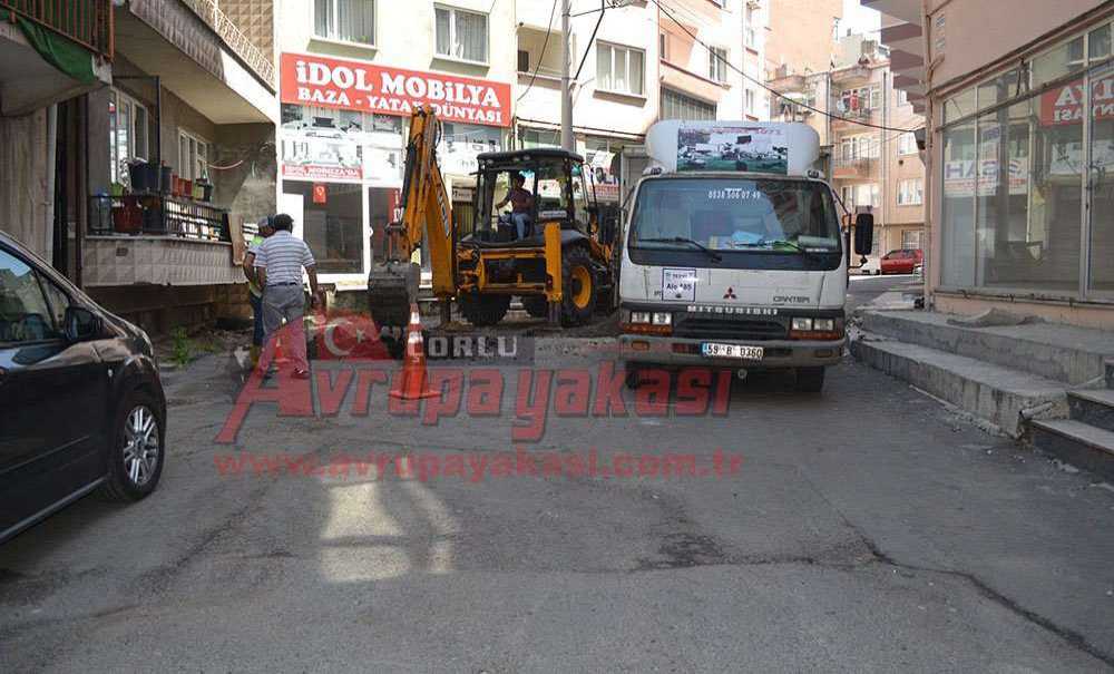 Sürekli Kazılan Sokak, Yamalı Bohçaya Döndü