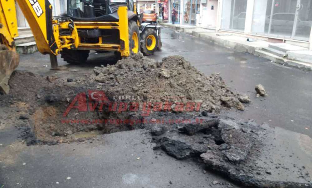 Sürekli Kazılan Sokak, Yamalı Bohçaya Döndü