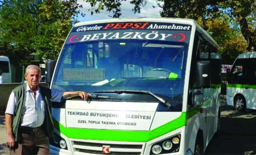 Borsa Meydanı'ndaki Minibüsçüler Dertli