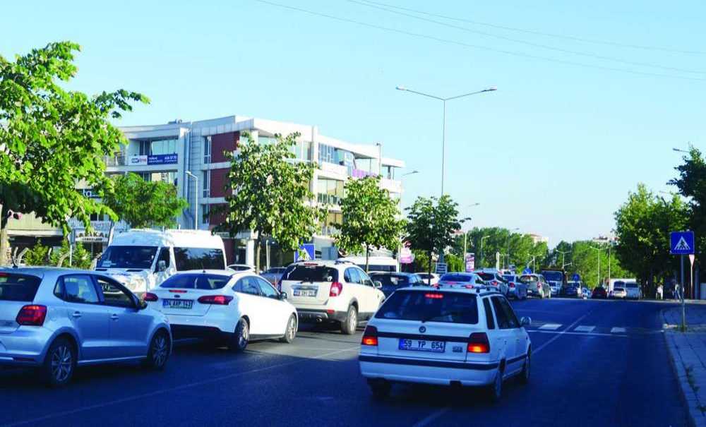 Geçici Çözüm Trafiği Felç Etti